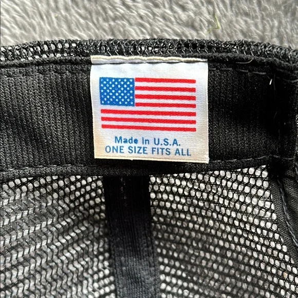 Carhartt Kids Black Cap - Picture 5 of 6